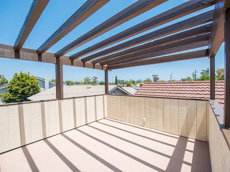 3069 Hayes Ave — Photo 36