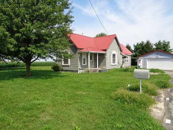 4th image of 2660 E County Road 1050n