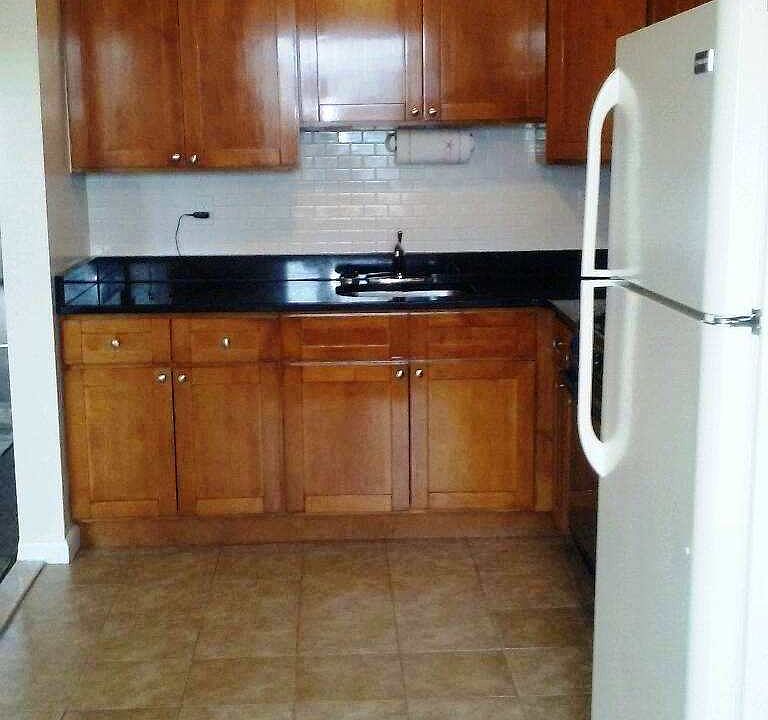 2nd image of 3015 71st St APT 3L