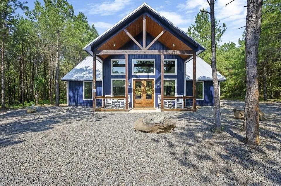 1st image of 285 Bear Pine Trl