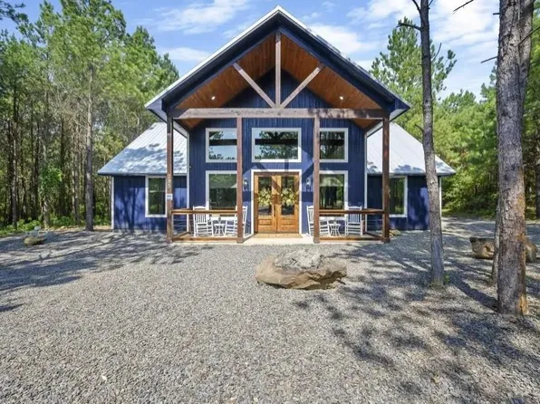 285 Bear Pine Trl, Broken Bow, OK 74728