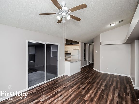 4th image of 946 Black Coral Ave NW