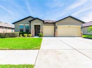 1504 Glen Alpine Pl, Valrico, FL 33594