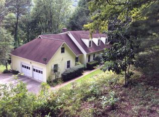 829 N Country Club Dr, Cullowhee, NC 28723