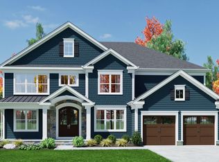 1002 Country Club Dr NE, Vienna, VA 22180
