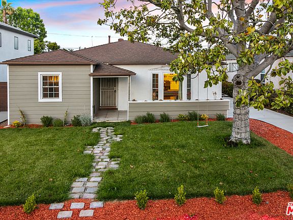 3rd image of 8106 Naylor Ave