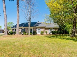 5906 Balmoral Rd, Montgomery, AL 36117