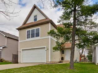 23615 N Garden Ln, Lake Zurich, IL 60047