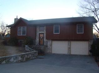 703 Illinois St, Alma, KS 66401