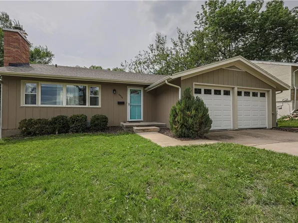 8404 Kenwood Ave, Kansas City, MO 64131
