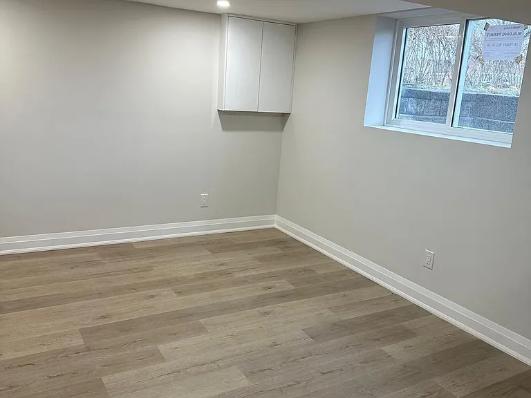 36 Vernon Rd #BASEMENT — Photo 3
