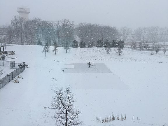 Winter pond hockey!