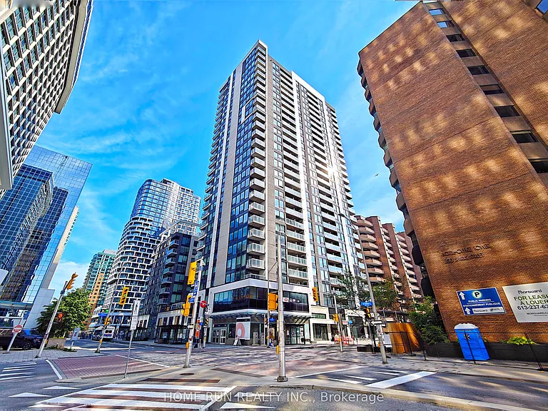 340 Queen St #2502 — Photo 1