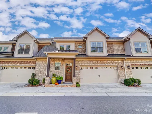 5107 Waldron Meadow Dr, Charlotte, NC 28226