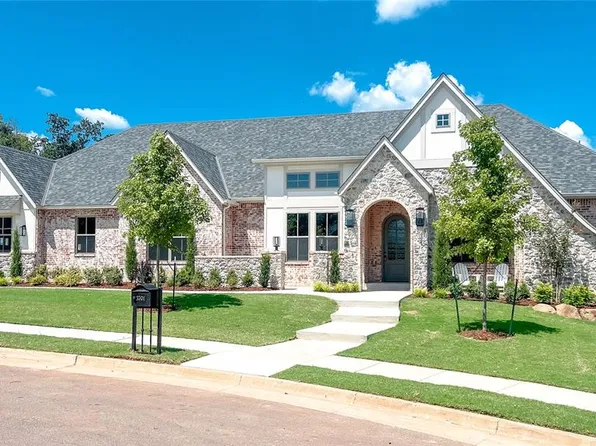 3701 Community Cv, Edmond, OK 73034