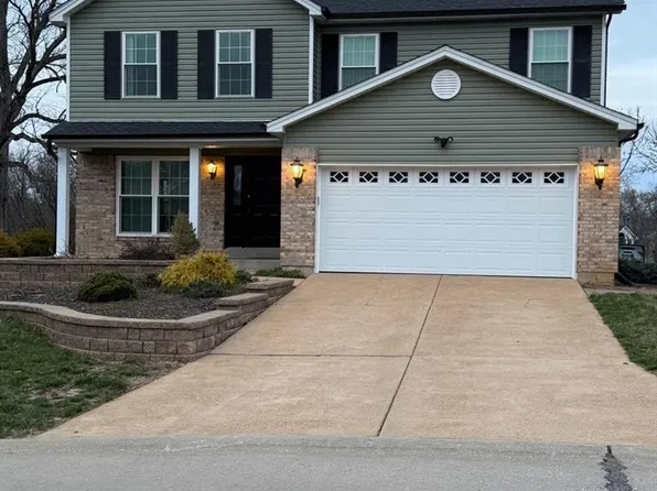 813 Crescent Ridge Dr, Valley Park, MO 63088