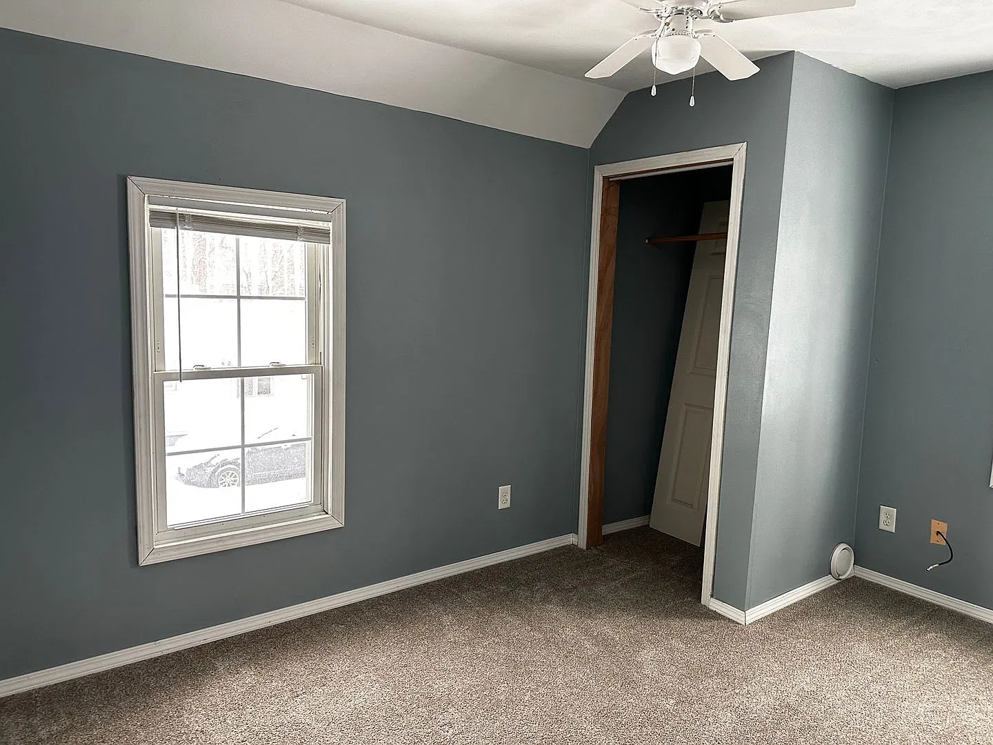 Charming 3-Bedroom, 1.5-Bath in Beloit! — Photo 4