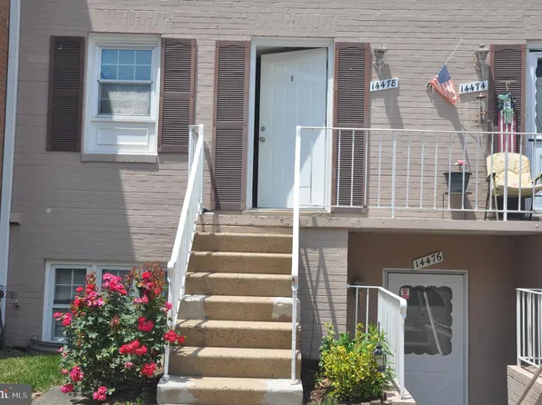 14478 Rustling Leaves Ln, Centreville, VA 20121