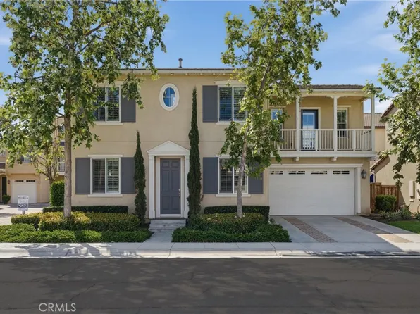 318 W Pebble Creek Ln, Orange, CA 92865
