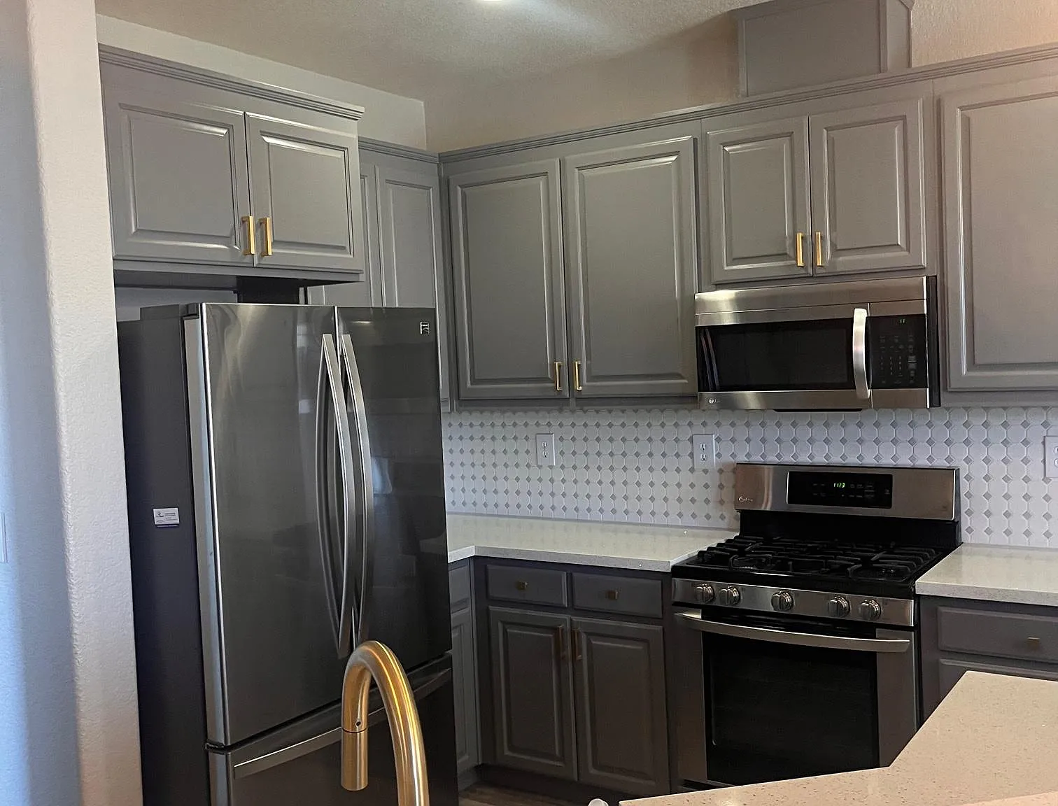 4284 Slifer Dr — Photo 3