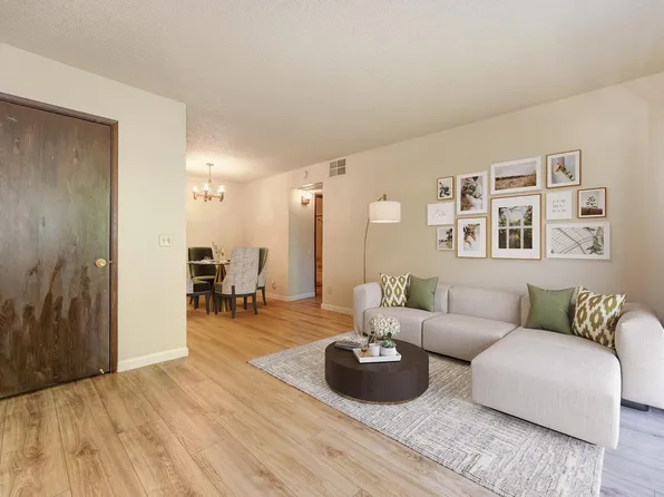 6400 66th Ave APT 24, Sacramento, CA 95823