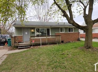 930 Nash Ave, Ypsilanti, MI