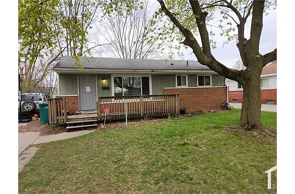 930 Nash Ave photo 1