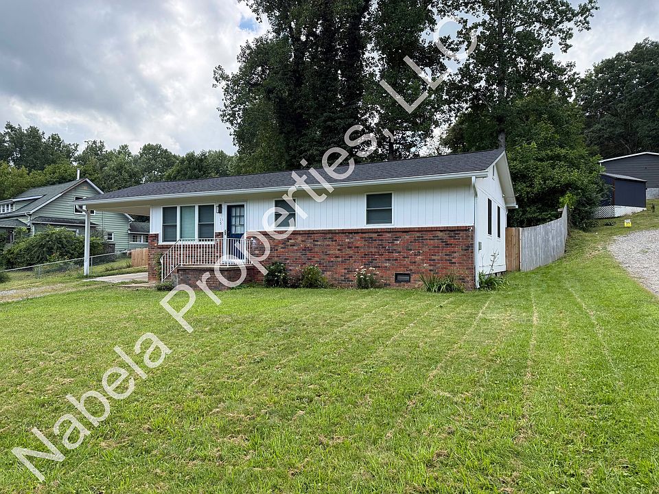 1st image of 15 Byrd Rd