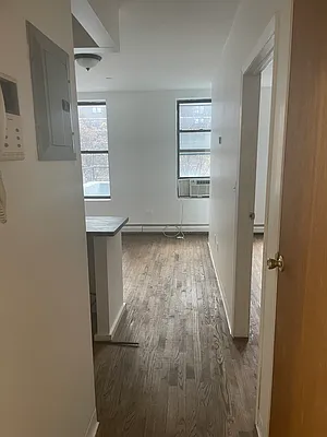 Rented by Smart City Real Estate LLC | media 13