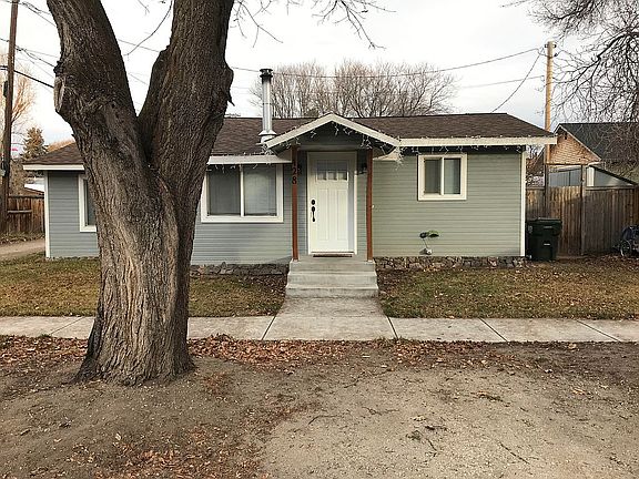 2nd image of 428 Pine St