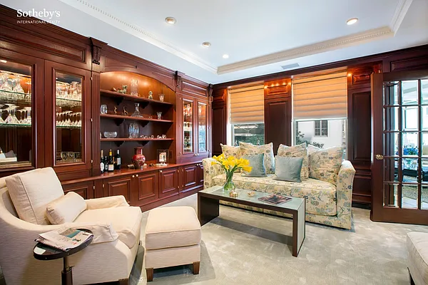 Sold by Sotheby's International Realty | media 7