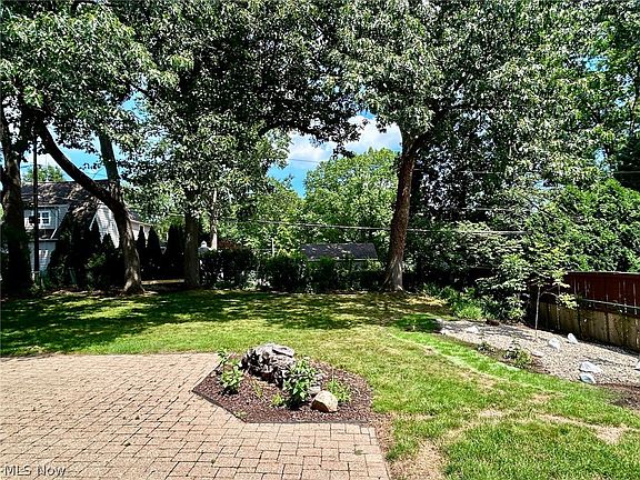 4th image of 3083 Orchard Rd