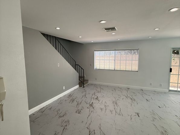 10274 Tujunga Canyon Blvd APT 4