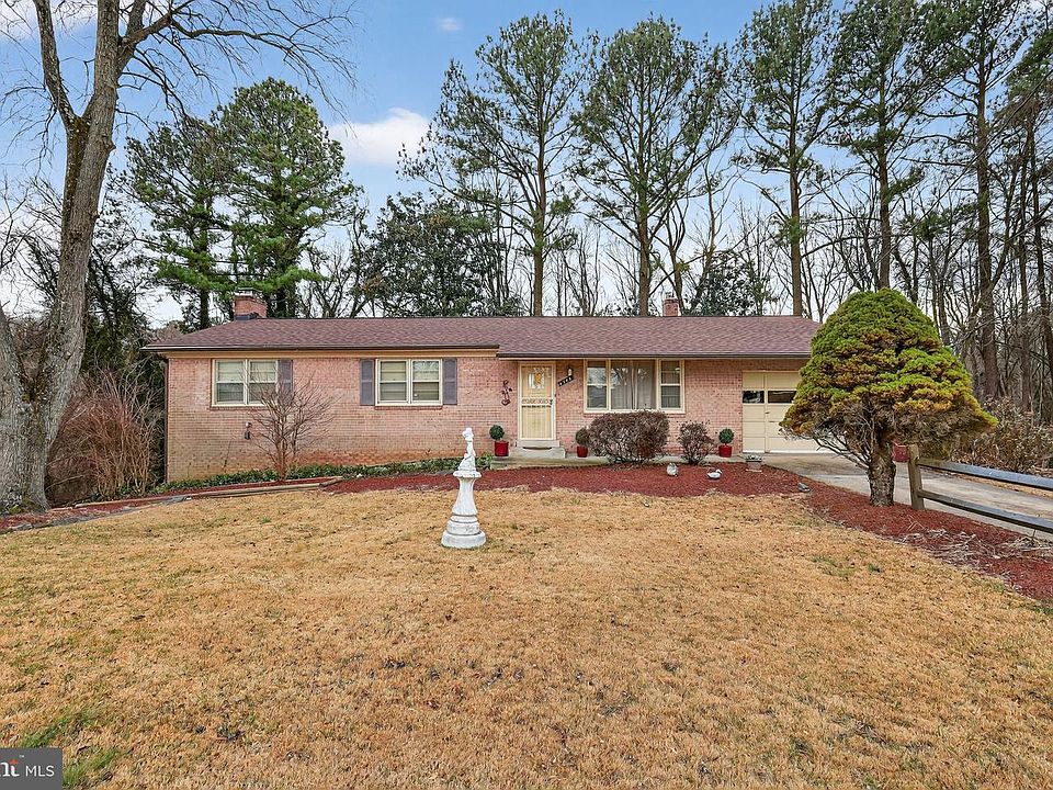 1st image of 4705 Brava Ct
