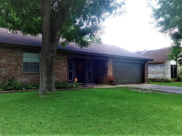 1413 Bay Ridge Blvd, Bay City, TX 77414