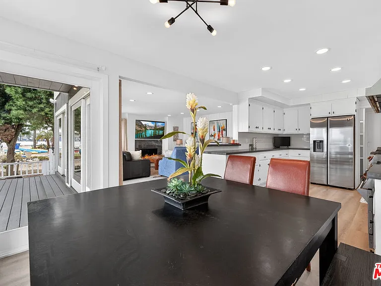 6819 E Ocean Blvd — Photo 14