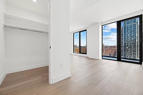 Rented by West 124th Manager LLC | media 35