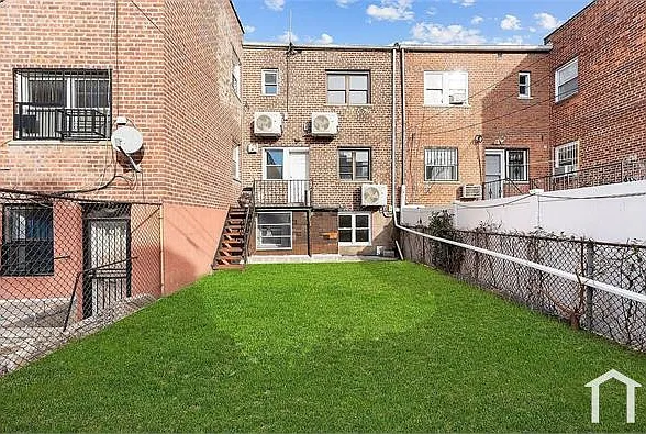 638 Rockaway Pkwy — Photo 7