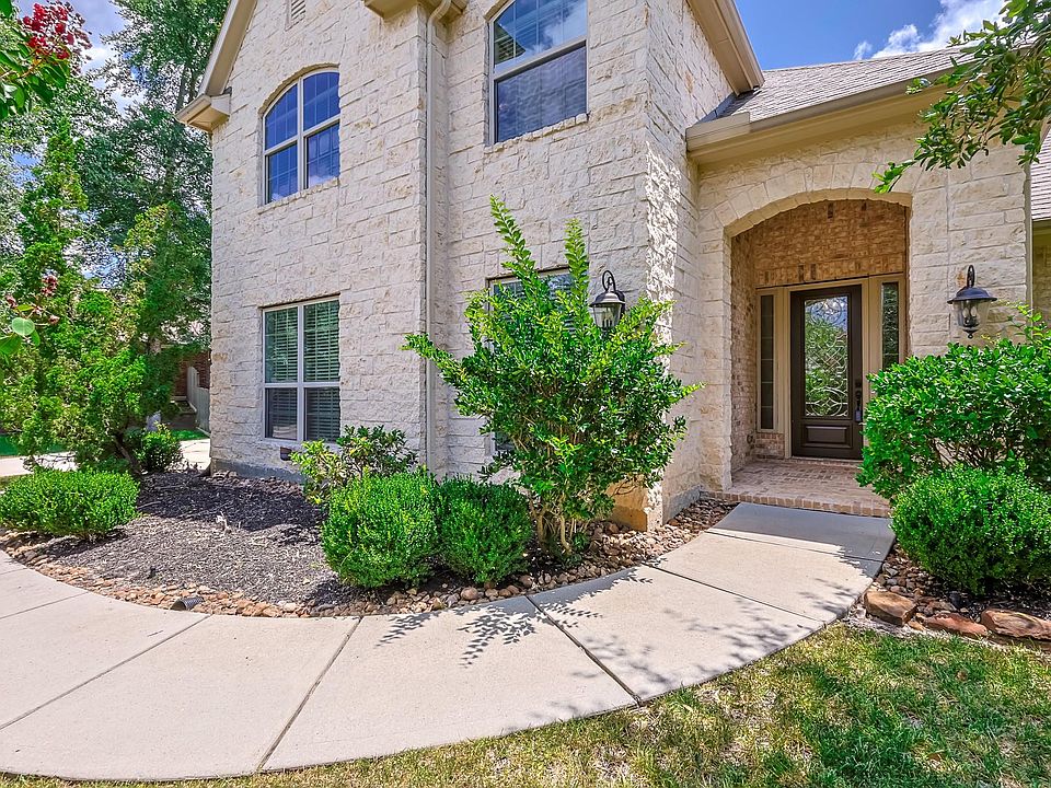1st image of 1821 Lily Meadows Dr