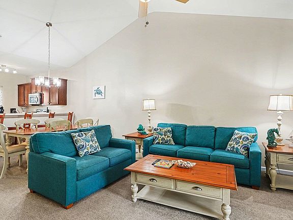 2nd image of 6253 Catalina Dr. #732