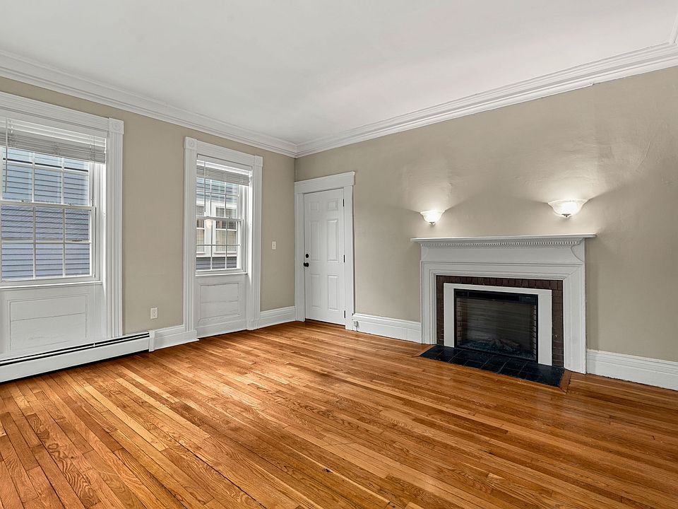 1st image of 17 Beckford St APT 1