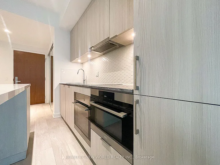 15 Queens Quay E #309 — Photo 8
