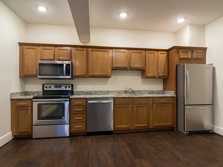 1838 Bardstown Rd #201 — Photo 5