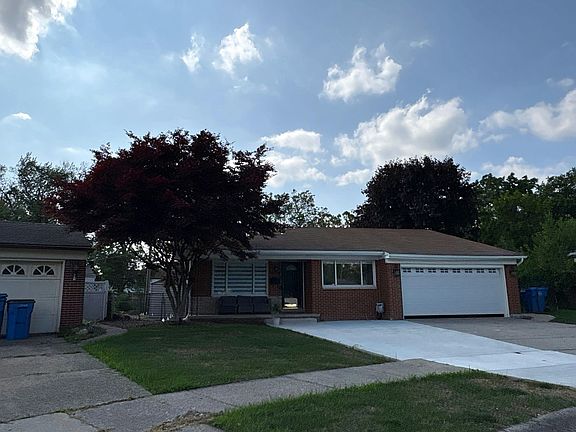 3rd image of 5678 McKinley Ct