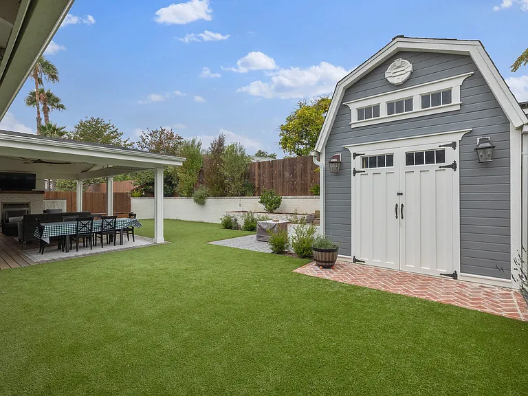 4852 Mount Almagosa Dr — Photo 45