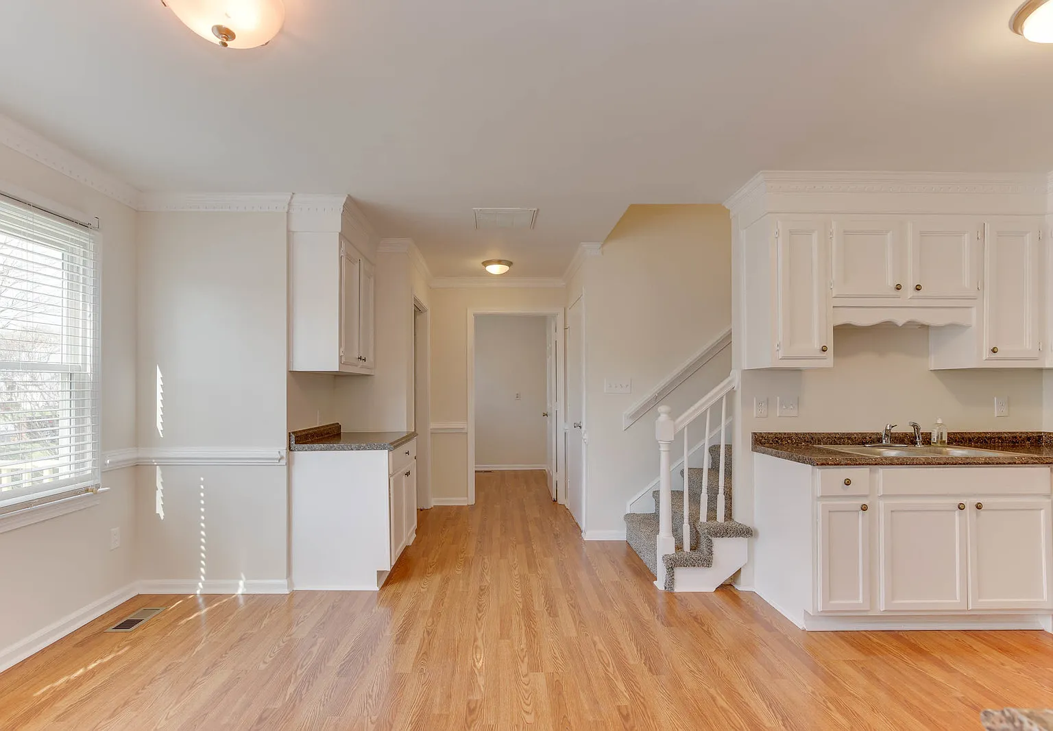 328 Pamlico Blvd — Photo 3
