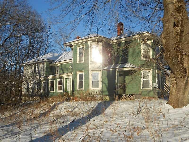 2nd image of 12 Cottage Street