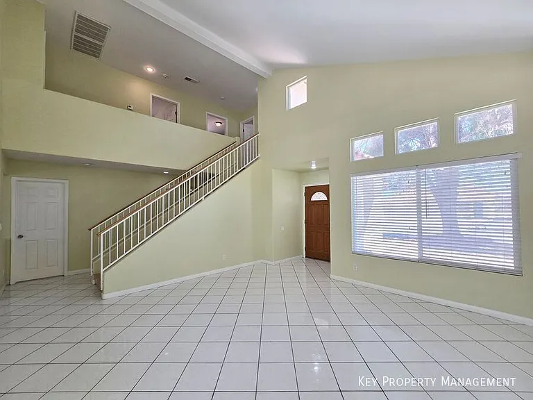 4613 Fireside Ln — Photo 3