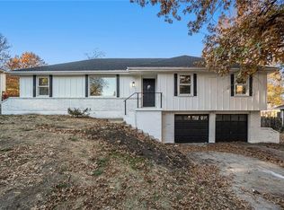 6408 E 129th Pl, Grandview, MO 64030