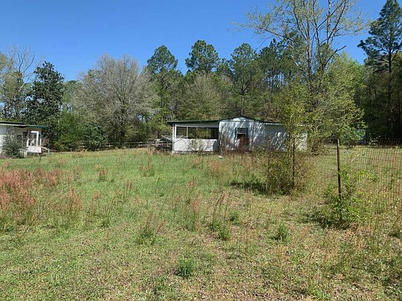 5th image of 4045 County Highway 147 W